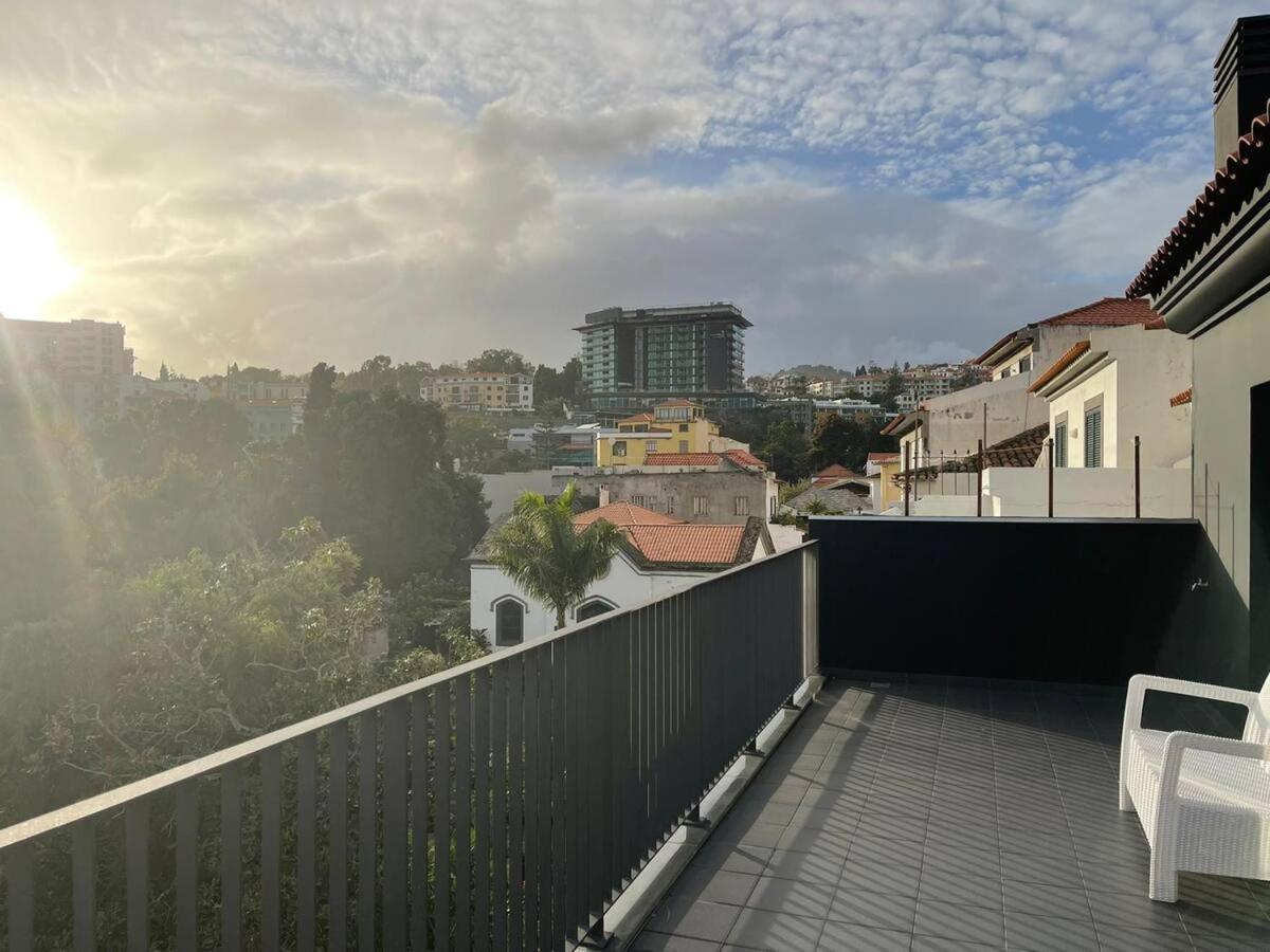 Carreira Residence Funchal  Exterior foto